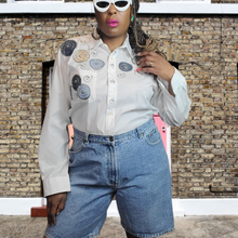 Load image into Gallery viewer, 90s Vintage Get Lucky White Button Up Shirt Size L