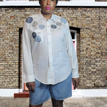 Load image into Gallery viewer, 90s Vintage Get Lucky White Button Up Shirt Size L