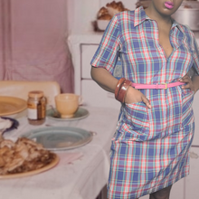 Load image into Gallery viewer, 1960s Vintage Plaid House Dress Zip & Dash Size L