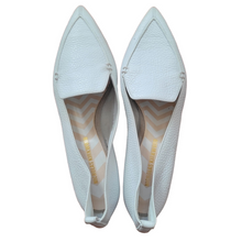 Load image into Gallery viewer, Nicholas Kirkwood Beya Loafers White Lucille Golden Vintage Shop Preowned Shoes