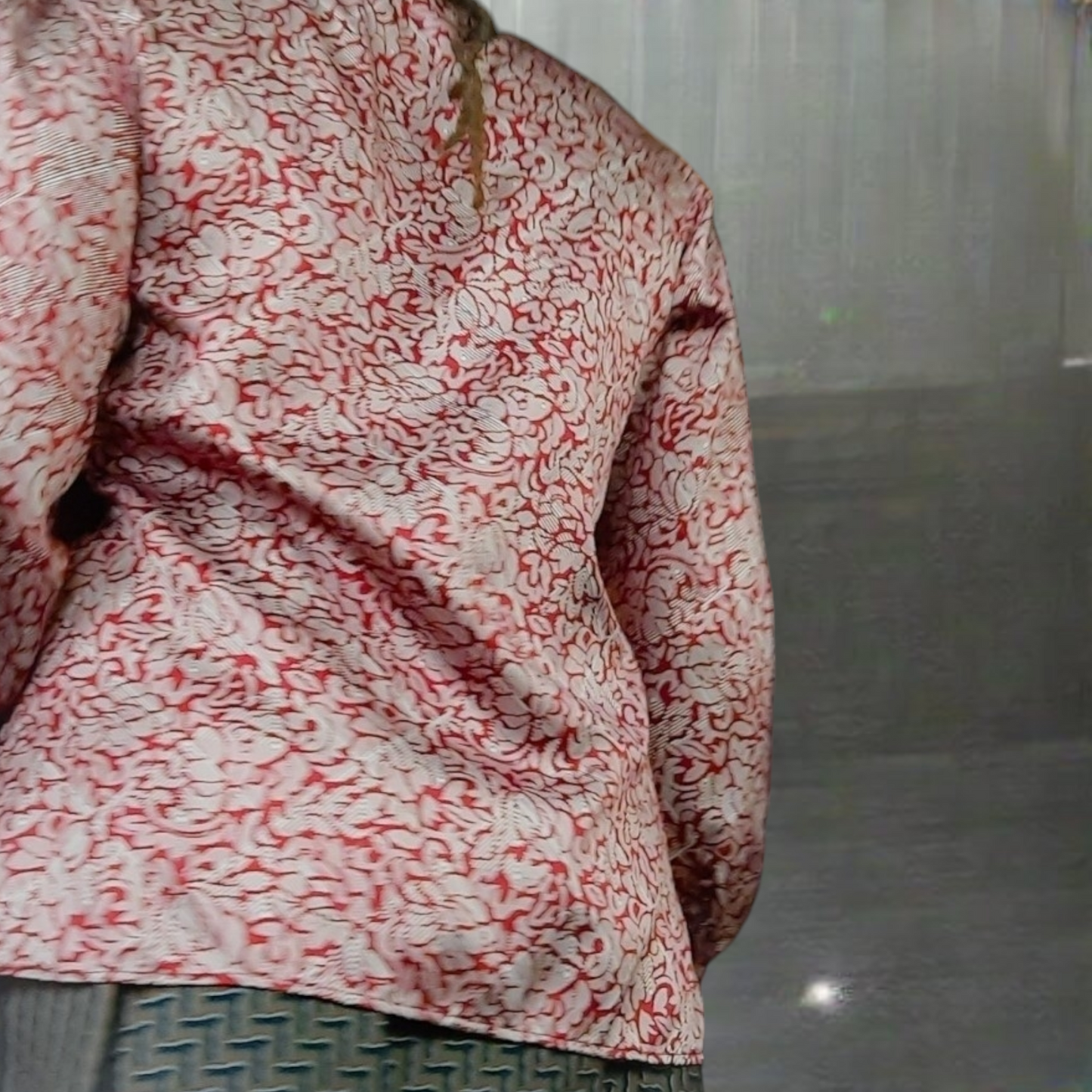 1970s Diane von Furstenberg Collarless Blouse Size 12