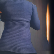 Load image into Gallery viewer, BERRETTI Purple Belted Cardigan Size M