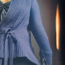 Load image into Gallery viewer, BERRETTI Purple Belted Cardigan Size M