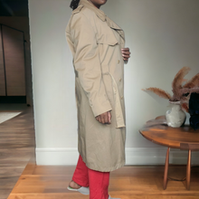 Load image into Gallery viewer, Vintage Trenchcoat Gender Neutral Tan Size L