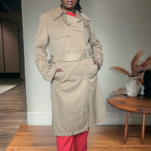 Load image into Gallery viewer, Vintage Trenchcoat Gender Neutral Tan Size L