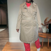 Load image into Gallery viewer, Vintage Trenchcoat Gender Neutral Tan Size L