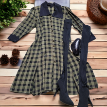 Load image into Gallery viewer, Vintage 1940s inspired 80s Green and Black Plaid Dress