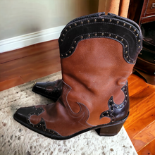 Load image into Gallery viewer, Stuart Weitzman Cowboy Boots Size 6.5