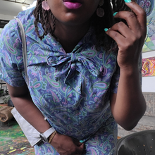 Load image into Gallery viewer, 1950's Vintage Cotton Voile Purple Paisley Print House Dress Size L