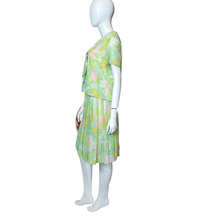 Load image into Gallery viewer, 1960's Vintage Pleated Skirt Set Size M