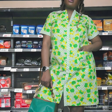 Load image into Gallery viewer, 1960s Vintage Cotton Apple Print Dress Size L