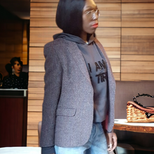 Load image into Gallery viewer, Harris Tweed Blazer Size M