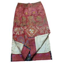 Load image into Gallery viewer, 1990s Vintage Dona Jean Embroidered Midi Skirt Size S