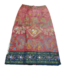 Load image into Gallery viewer, 1990s Vintage Dona Jean Embroidered Midi Skirt Size S
