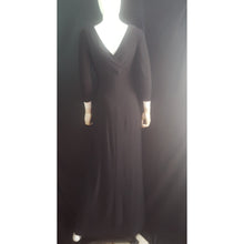 Load image into Gallery viewer, Online Vintage Shop, Vintage Clothing Boutique, Vintage, Women's Clothing, Seconhand, Distressed Vintage Designs, Sustainable Fashion