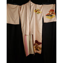 Load image into Gallery viewer, Online Vintage Shop, Vintage Clothing Boutique, Vintage, Women's Clothing, Seconhand, Distressed Vintage Designs, Sustainable Fashion