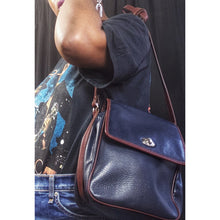 Load image into Gallery viewer, Online Vintage Shop, Vintage Clothing Boutique, Vintage, Women's Clothing, Seconhand, Distressed Vintage Designs, Sustainable Fashion