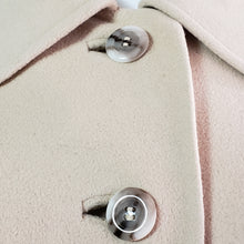 Load image into Gallery viewer, Online Vintage Shop, Vintage Clothing Boutique, Vintage, Women's Clothing, Seconhand, Distressed Vintage Designs, Sustainable Fashion