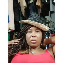 Load image into Gallery viewer, Online Vintage Shop, Vintage Clothing Boutique, Vintage, Women's Clothing, Seconhand, Distressed Vintage Designs, Sustainable Fashion