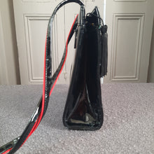 Load image into Gallery viewer, Vintage Quilted Patent Leather Crossbody Bag