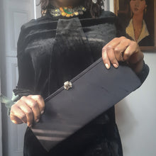 Load image into Gallery viewer, Dorset Rex 5th Avenue Vintage Satin Clam Clasp Clutch