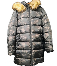 Load image into Gallery viewer, Lane Bryant Camo Puffer Coat With Hood Size 18/20