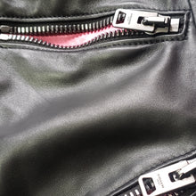 Load image into Gallery viewer, Online Vintage Shop, Vintage Clothing Boutique, Vintage, Women's Clothing, Seconhand, Distressed Vintage Designs, Sustainable Fashion