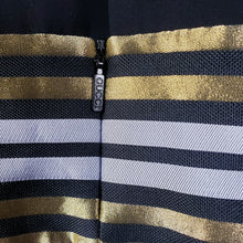 Load image into Gallery viewer, Online Vintage Shop, Vintage Clothing Boutique, Vintage, Women's Clothing, Seconhand, Distressed Vintage Designs, Sustainable Fashion