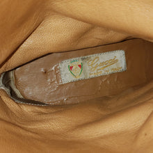 Load image into Gallery viewer, Online Vintage Shop, Vintage Clothing Boutique, Vintage, Women's Clothing, Seconhand, Distressed Vintage Designs, Sustainable Fashion