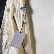 Load image into Gallery viewer, Online Vintage Shop, Vintage Clothing Boutique, Vintage, Women's Clothing, Seconhand, Distressed Vintage Designs, Sustainable Fashion