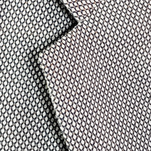 Load image into Gallery viewer, Online Vintage Shop, Vintage Clothing Boutique, Vintage, Women's Clothing, Seconhand, Distressed Vintage Designs, Sustainable Fashion