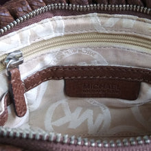 Load image into Gallery viewer, Online Vintage Shop, Vintage Clothing Boutique, Vintage, Women's Clothing, Seconhand, Distressed Vintage Designs, Sustainable Fashion