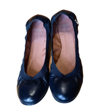 Load image into Gallery viewer, Givenchy Leather Ballereina Flats Size 39