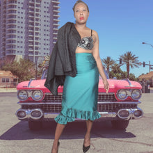 Load image into Gallery viewer, 90s Vintage Donna Vinci Church Suit Pencil Skirt.With Pleated Ruffle Hem Size 6