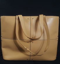 Load image into Gallery viewer, Tod's Studded Leather Tote