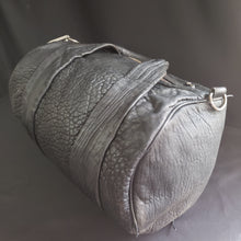 Load image into Gallery viewer, Online Vintage Shop, Vintage Clothing Boutique, Vintage, Women's Clothing, Seconhand, Distressed Vintage Designs, Sustainable Fashion