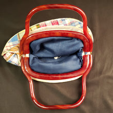 Load image into Gallery viewer, Online Vintage Shop, Vintage Clothing Boutique, Vintage, Women's Clothing, Seconhand, Distressed Vintage Designs, Sustainable Fashion