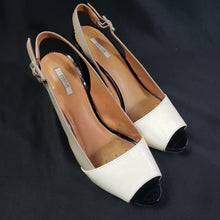 Load image into Gallery viewer, Online Vintage Shop, Vintage Clothing Boutique, Vintage, Women's Clothing, Seconhand, Distressed Vintage Designs, Sustainable Fashion