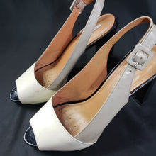 Load image into Gallery viewer, Online Vintage Shop, Vintage Clothing Boutique, Vintage, Women's Clothing, Seconhand, Distressed Vintage Designs, Sustainable Fashion