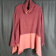 Load image into Gallery viewer, Online Vintage Shop, Vintage Clothing Boutique, Vintage, Women's Clothing, Seconhand, Distressed Vintage Designs, Sustainable Fashion