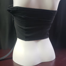 Load image into Gallery viewer, Online Vintage Shop, Vintage Clothing Boutique, Vintage, Women's Clothing, Seconhand, Distressed Vintage Designs, Sustainable Fashion