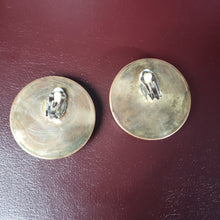 Load image into Gallery viewer, Online Vintage Shop, Vintage Clothing Boutique, Vintage, Women's Clothing, Seconhand, Distressed Vintage Designs, Sustainable Fashion