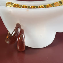 Load image into Gallery viewer, Online Vintage Shop, Vintage Clothing Boutique, Vintage, Women's Clothing, Seconhand, Distressed Vintage Designs, Sustainable Fashion