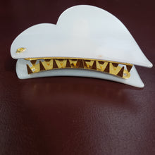 Load image into Gallery viewer, Online Vintage Shop, Vintage Clothing Boutique, Vintage, Women's Clothing, Seconhand, Distressed Vintage Designs, Sustainable Fashion