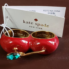 Load image into Gallery viewer, Online Vintage Shop, Vintage Clothing Boutique, Vintage, Women's Clothing, Seconhand, Distressed Vintage Designs, Sustainable Fashion