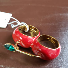 Load image into Gallery viewer, Online Vintage Shop, Vintage Clothing Boutique, Vintage, Women's Clothing, Seconhand, Distressed Vintage Designs, Sustainable Fashion