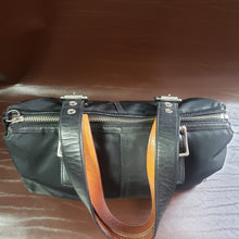 Load image into Gallery viewer, Online Vintage Shop, Vintage Clothing Boutique, Vintage, Women's Clothing, Seconhand, Distressed Vintage Designs, Sustainable Fashion