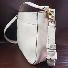 Load image into Gallery viewer, Online Vintage Shop, Vintage Clothing Boutique, Vintage, Women's Clothing, Seconhand, Distressed Vintage Designs, Sustainable Fashion