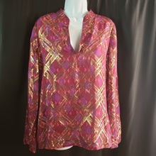 Load image into Gallery viewer, Online Vintage Shop, Vintage Clothing Boutique, Vintage, Women's Clothing, Seconhand, Distressed Vintage Designs, Sustainable Fashion