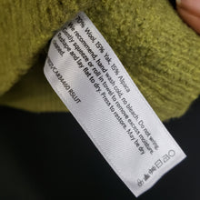 Load image into Gallery viewer, Online Vintage Shop, Vintage Clothing Boutique, Vintage, Women's Clothing, Seconhand, Distressed Vintage Designs, Sustainable Fashion